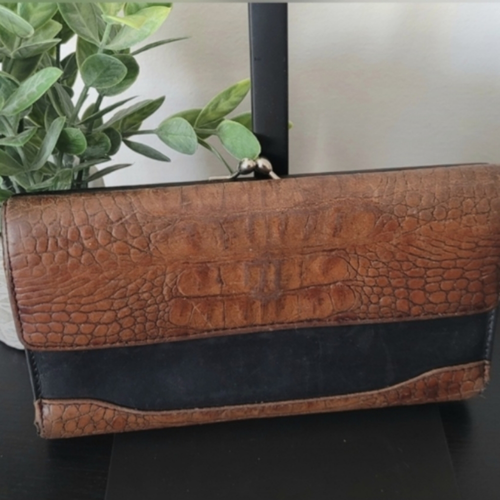 Vintage Brahmin Croc Embossed Wallet